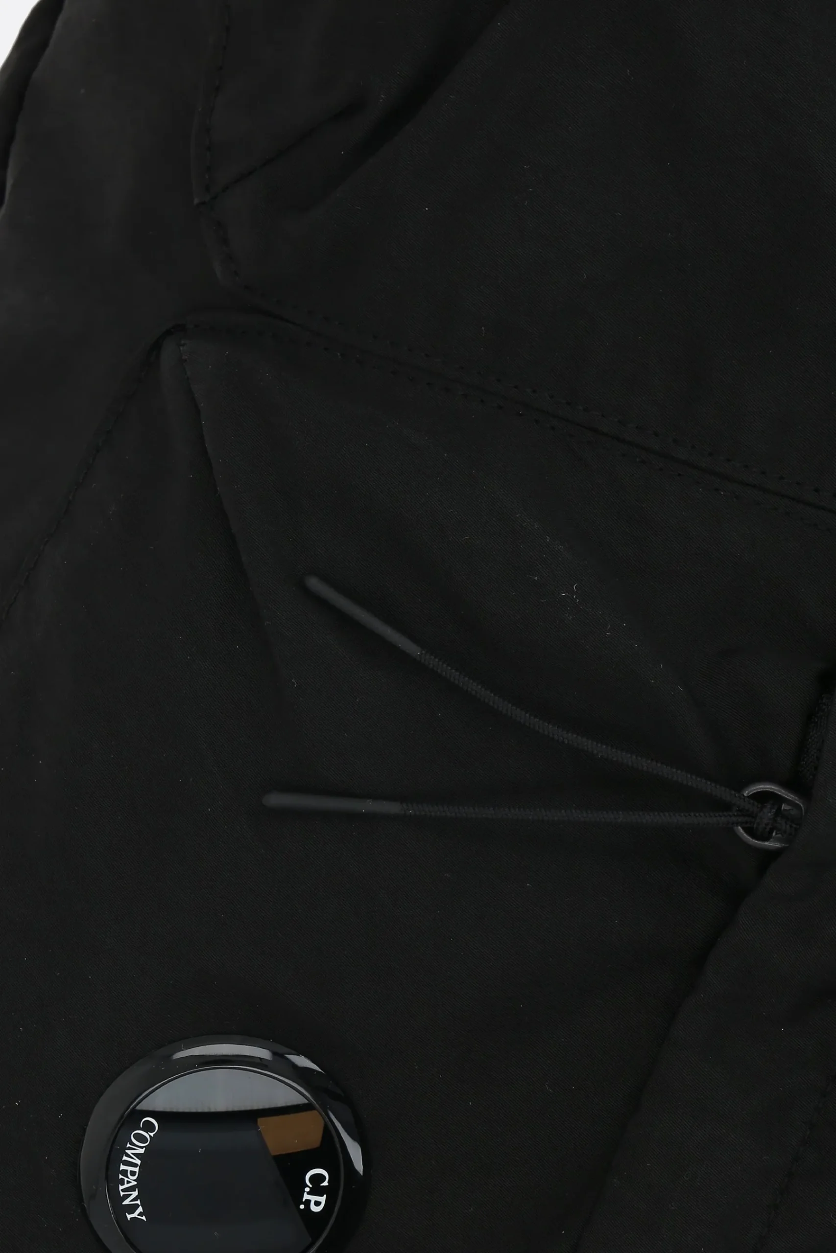 C.P. COMPANY B Lens tote in nylon