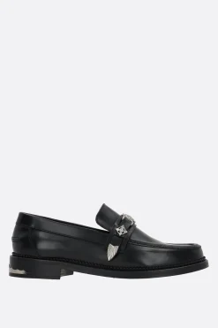 TOGA VIRILIS buckle-detailed smooth leather loafers