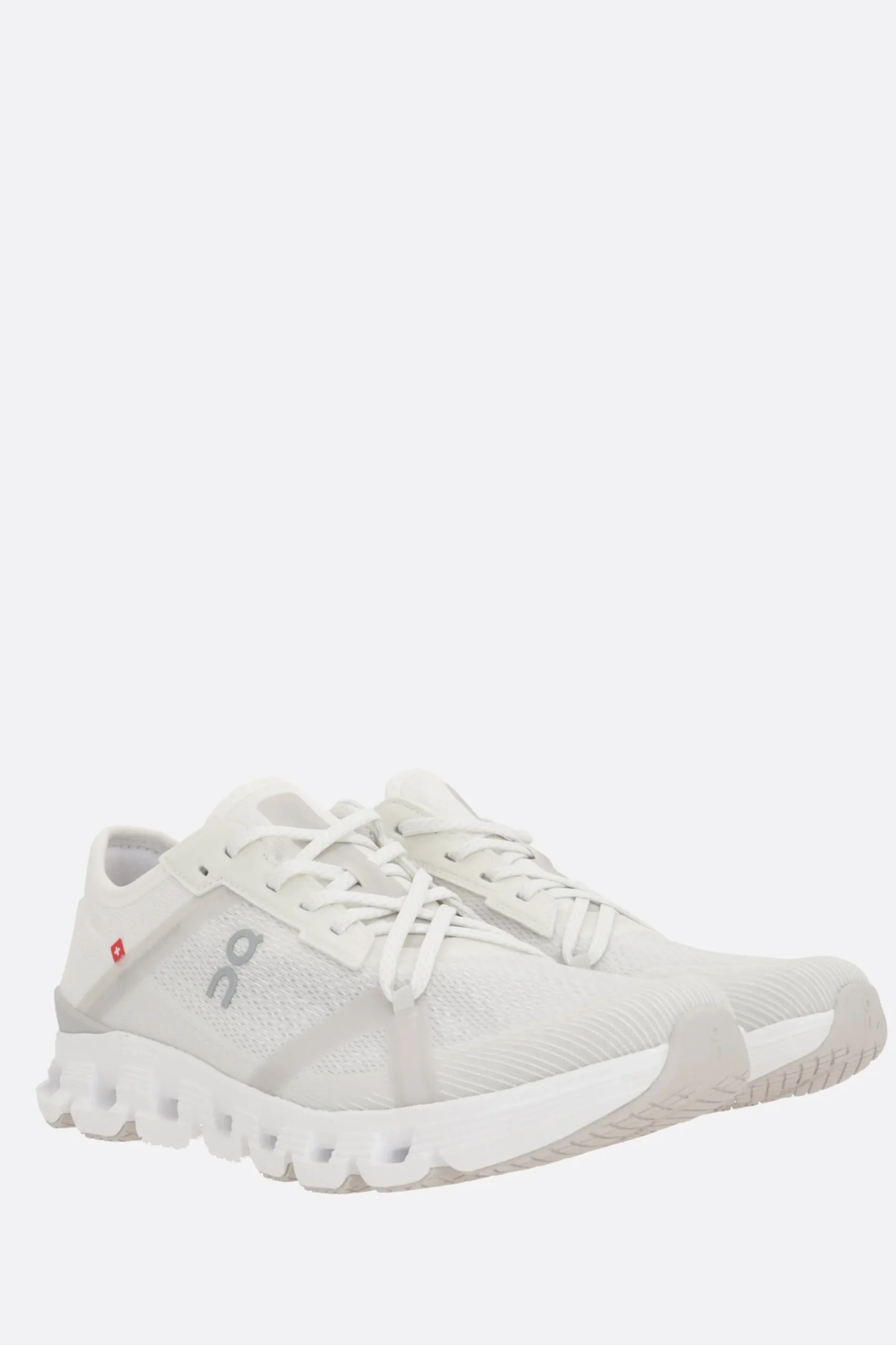 Women ON Cloud X 4 AD sneaker in mesh