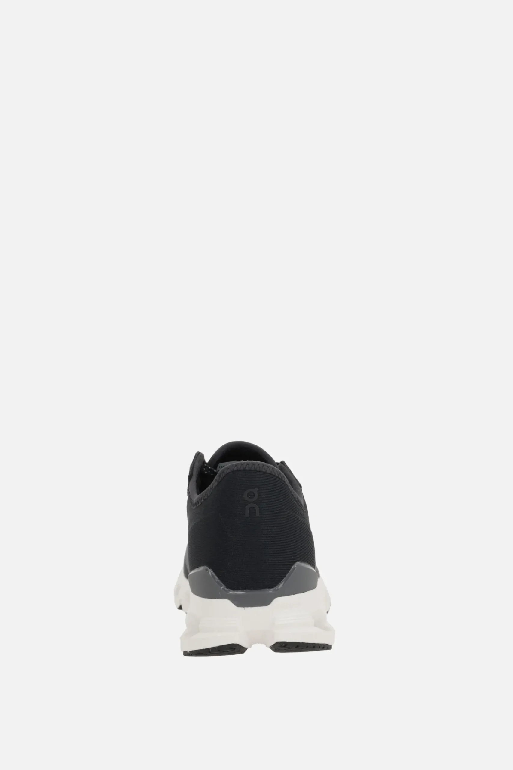 Women ON Cloud X 4 AD sneaker in mesh