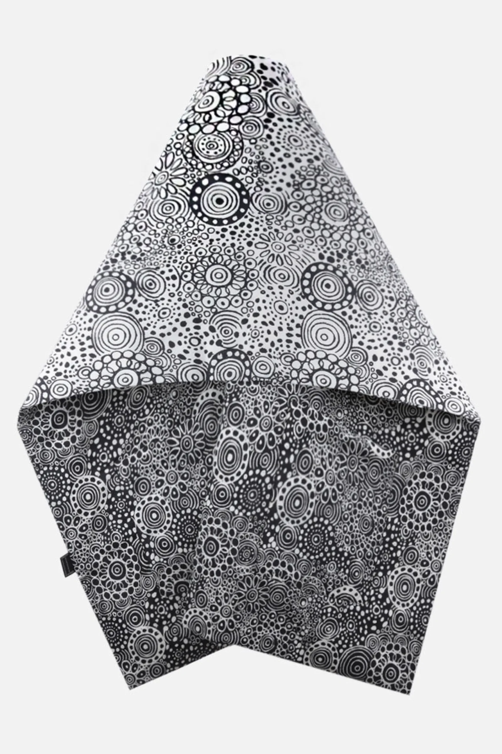 Women 10 CORSO COMO graphic print nylon padded stole
