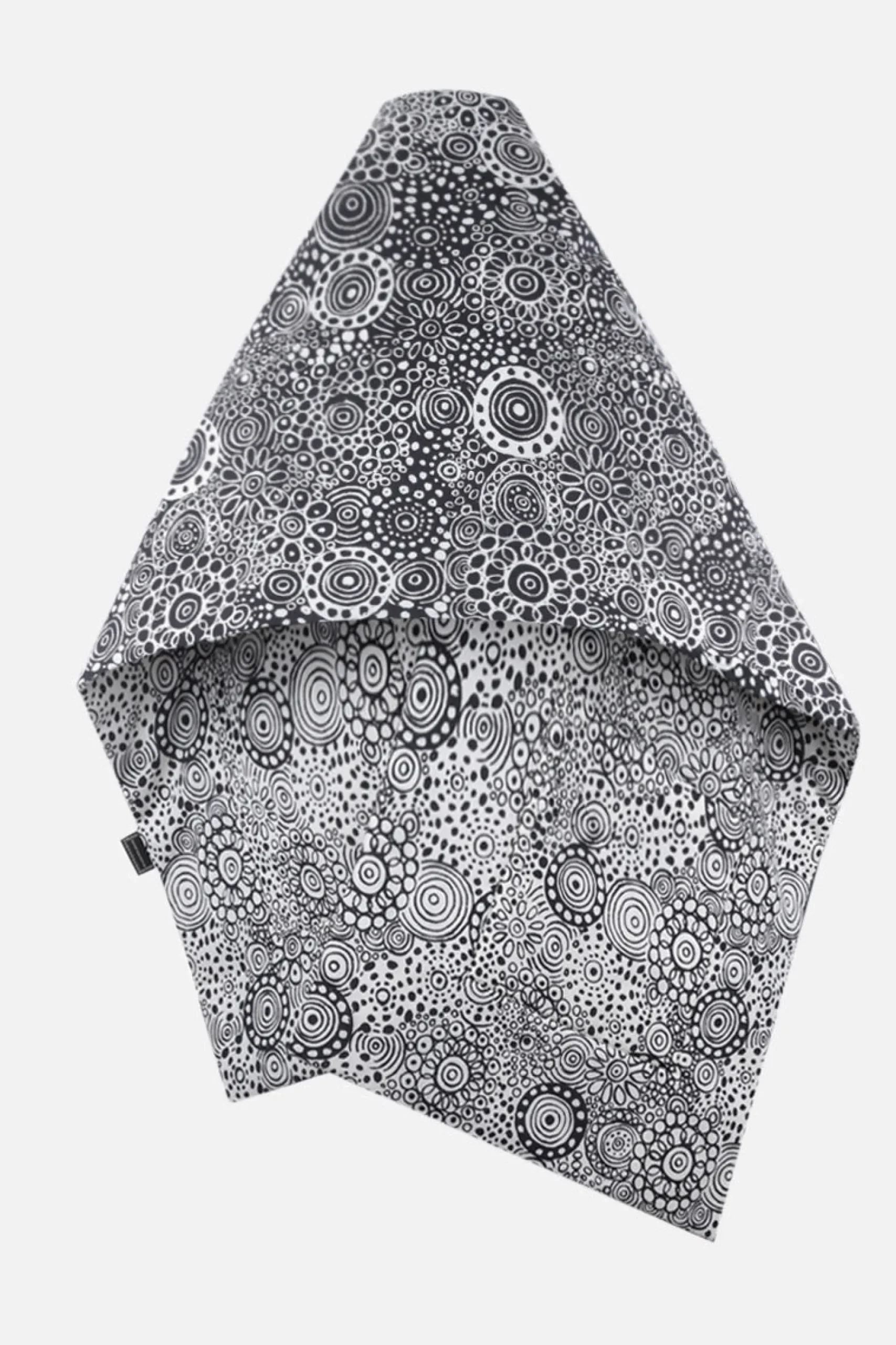 Women 10 CORSO COMO graphic print nylon padded stole