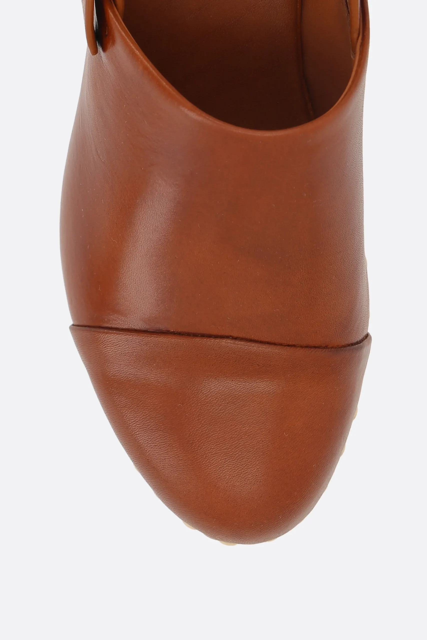 Women CHLOÉ Jeannette platform clogs in shiny leather