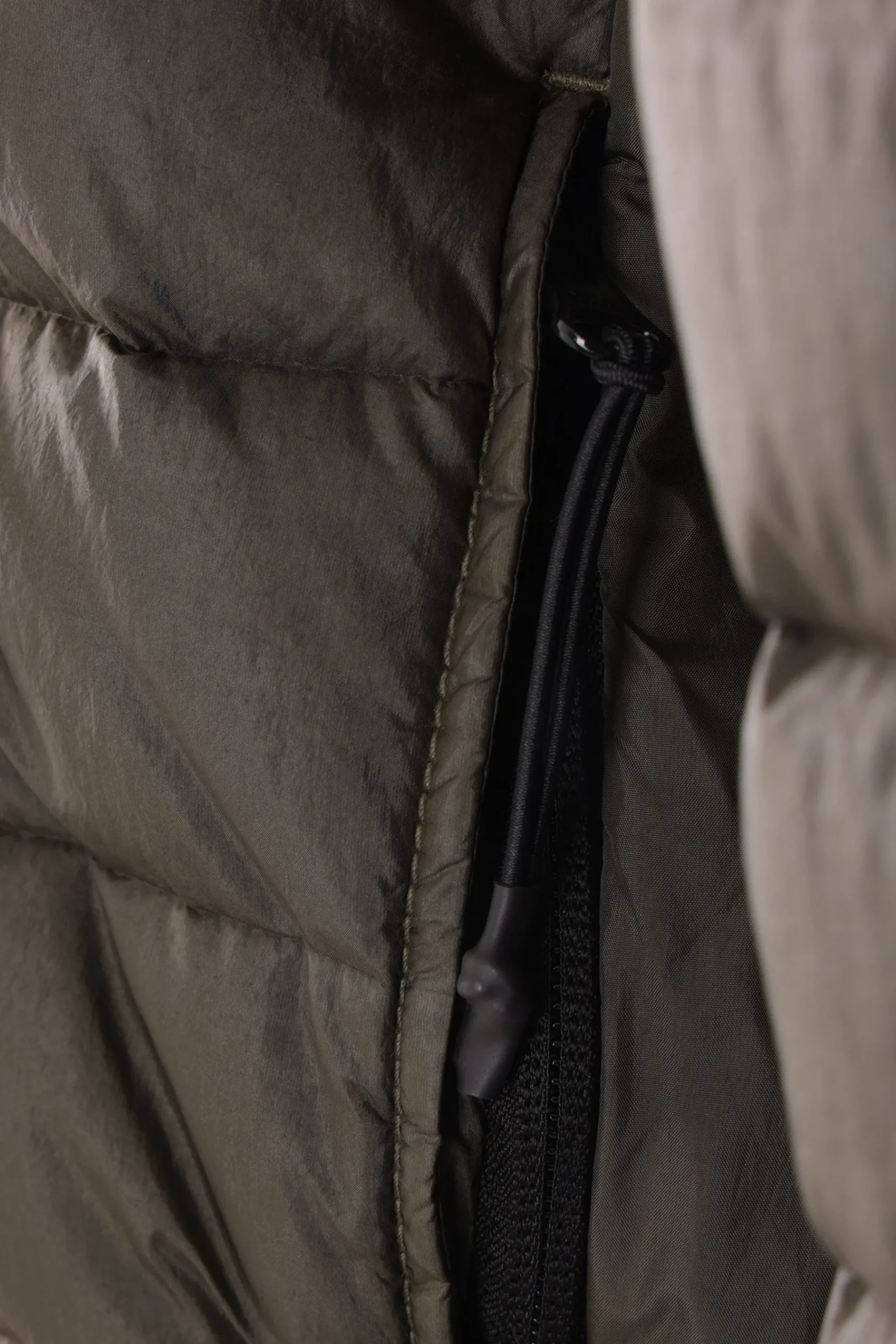 STONE ISLAND Loom Woven Chambers Nylon down jacket