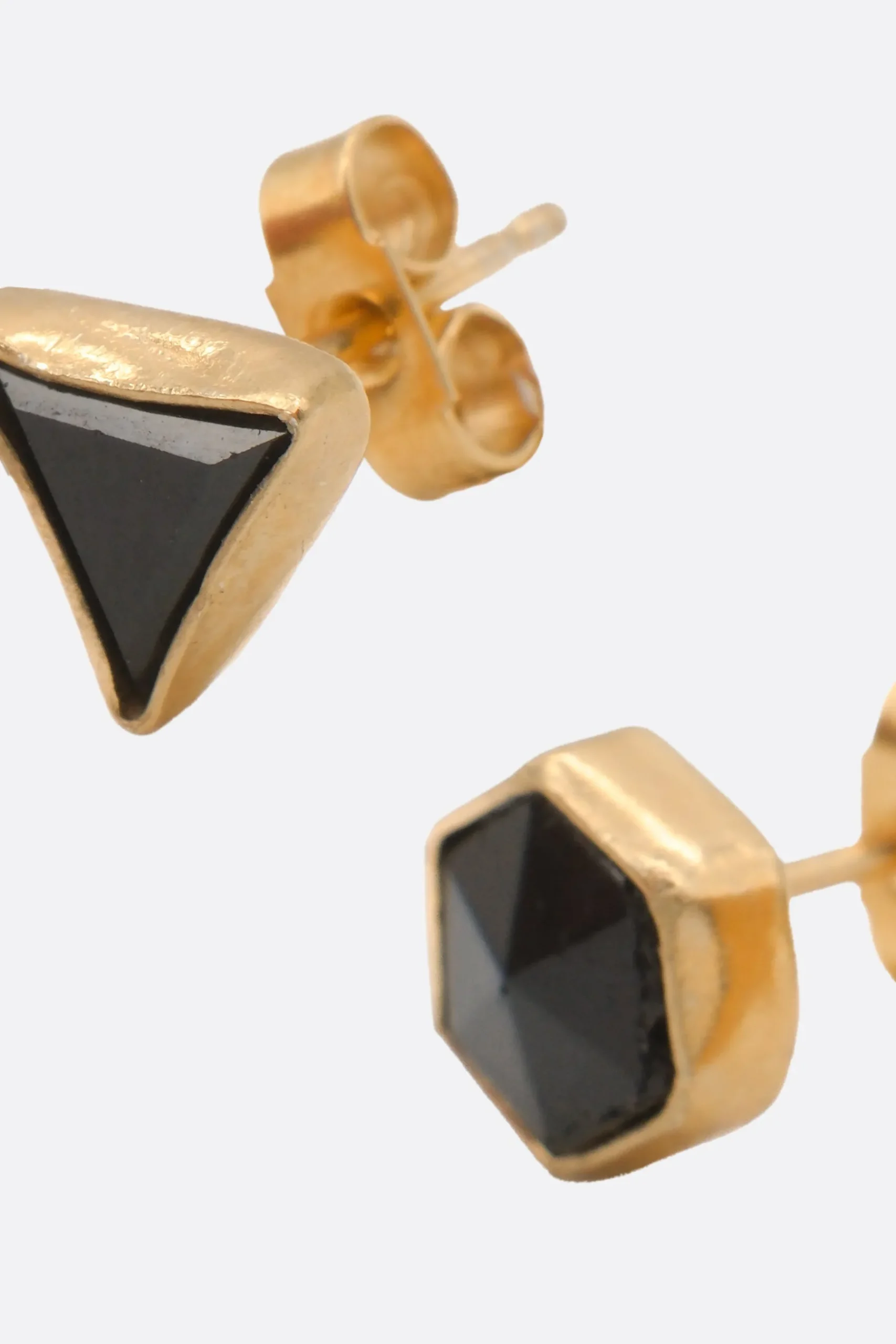 Women GRAINNE MORTON Mismatched stud earrings