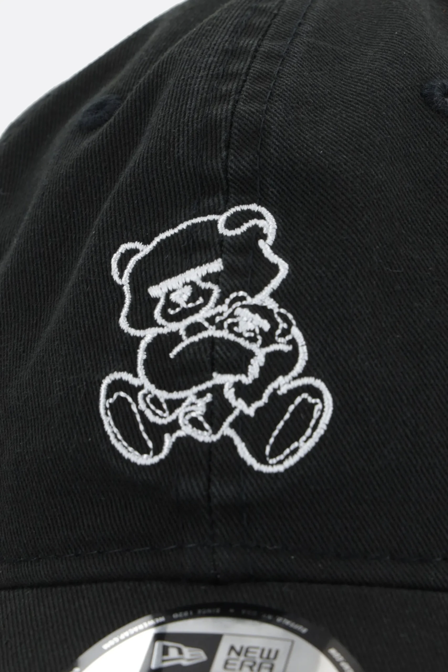 Women UNDERCOVER New Era × 9Twenty baseball cap