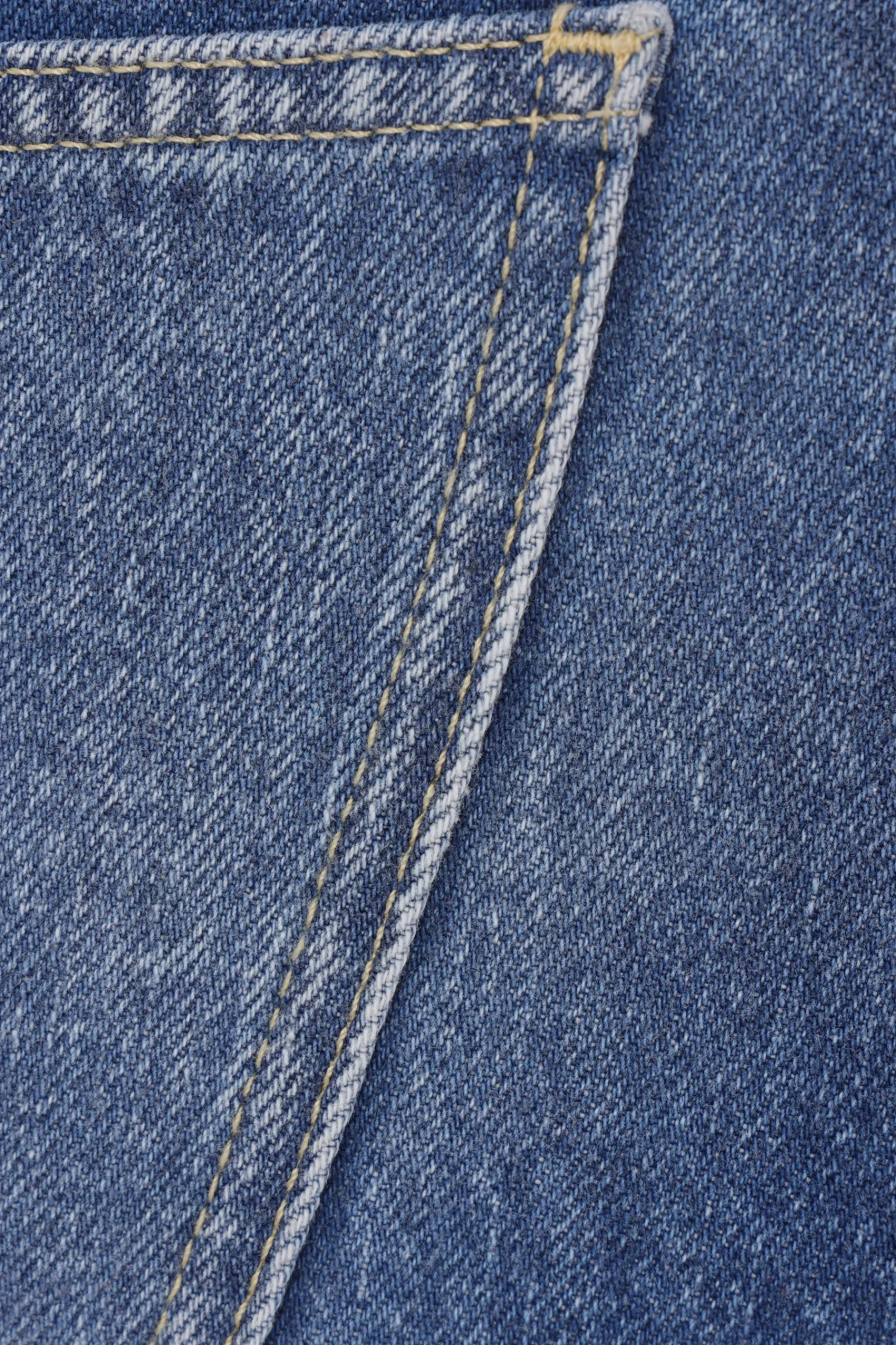Women DURAN LANTINK padded denim hot pants