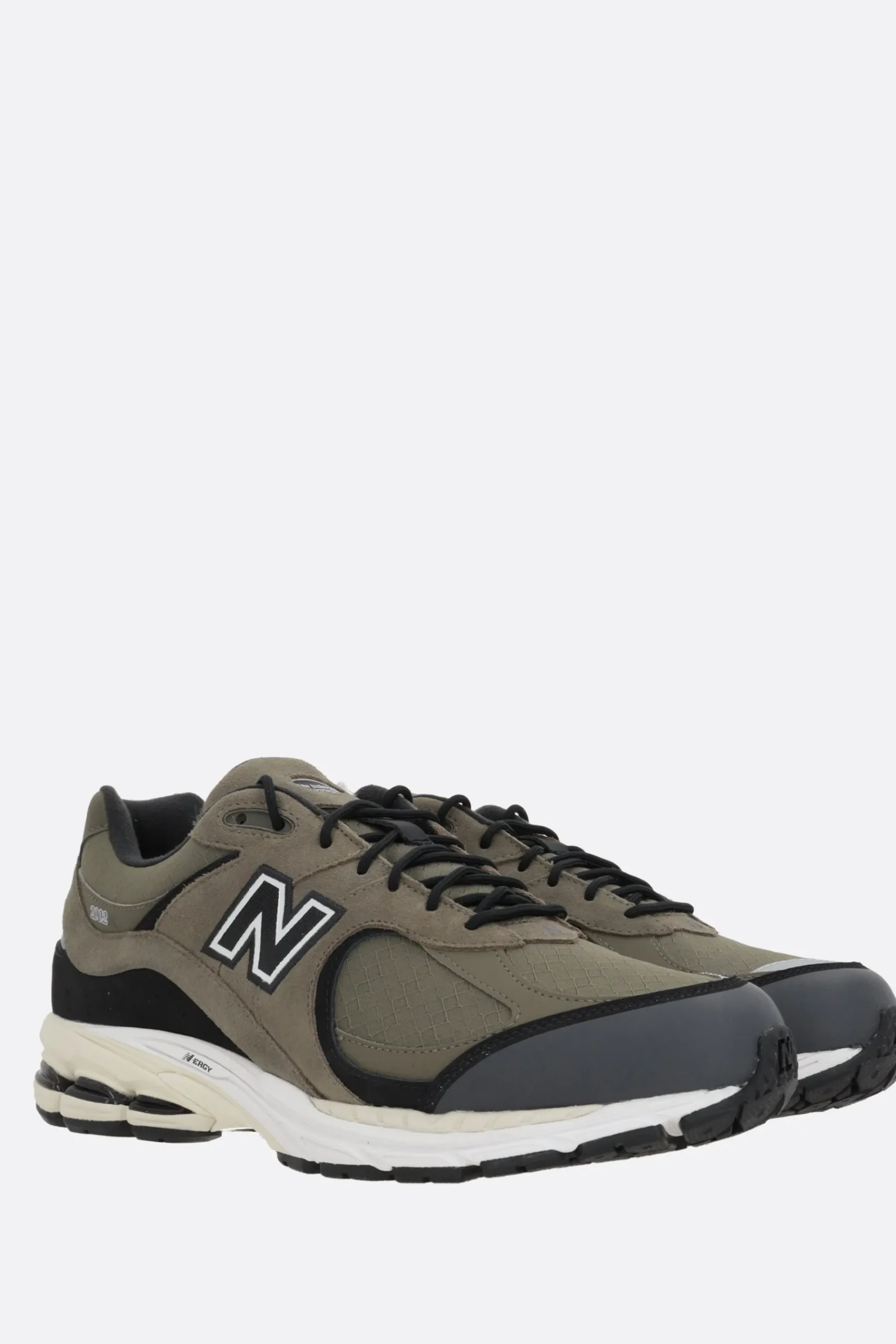 NEW BALANCE 2002R sneakers in suede and GORE-TEX® fabric