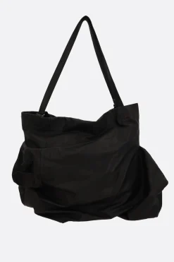 Women DISCORD YOHJI YAMAMOTO Unevenness tote bag in grainy leather